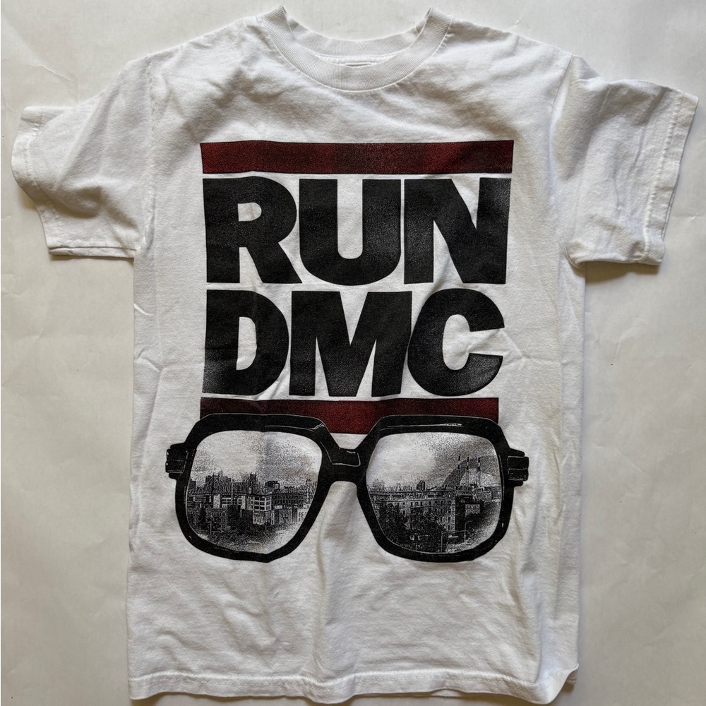 Run DMC T Shirt Size S Vintage Hip Hop Rap Music White Sunglasses 2017 y2k